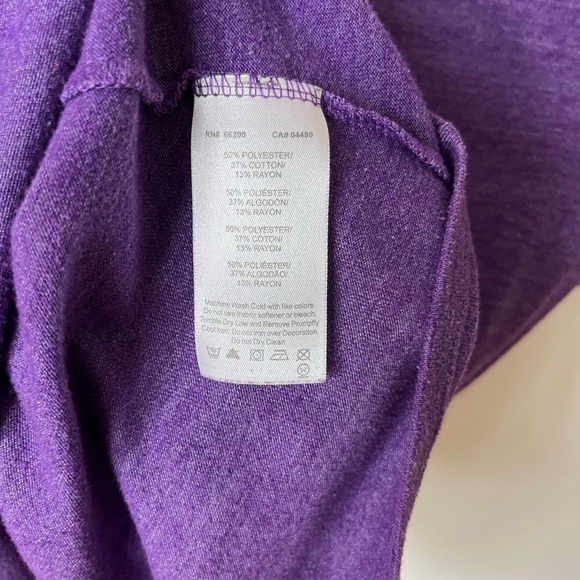 ASICS V-neck Top - Picture 4 of 5